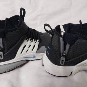 Nike Air Prestos size 9 men's